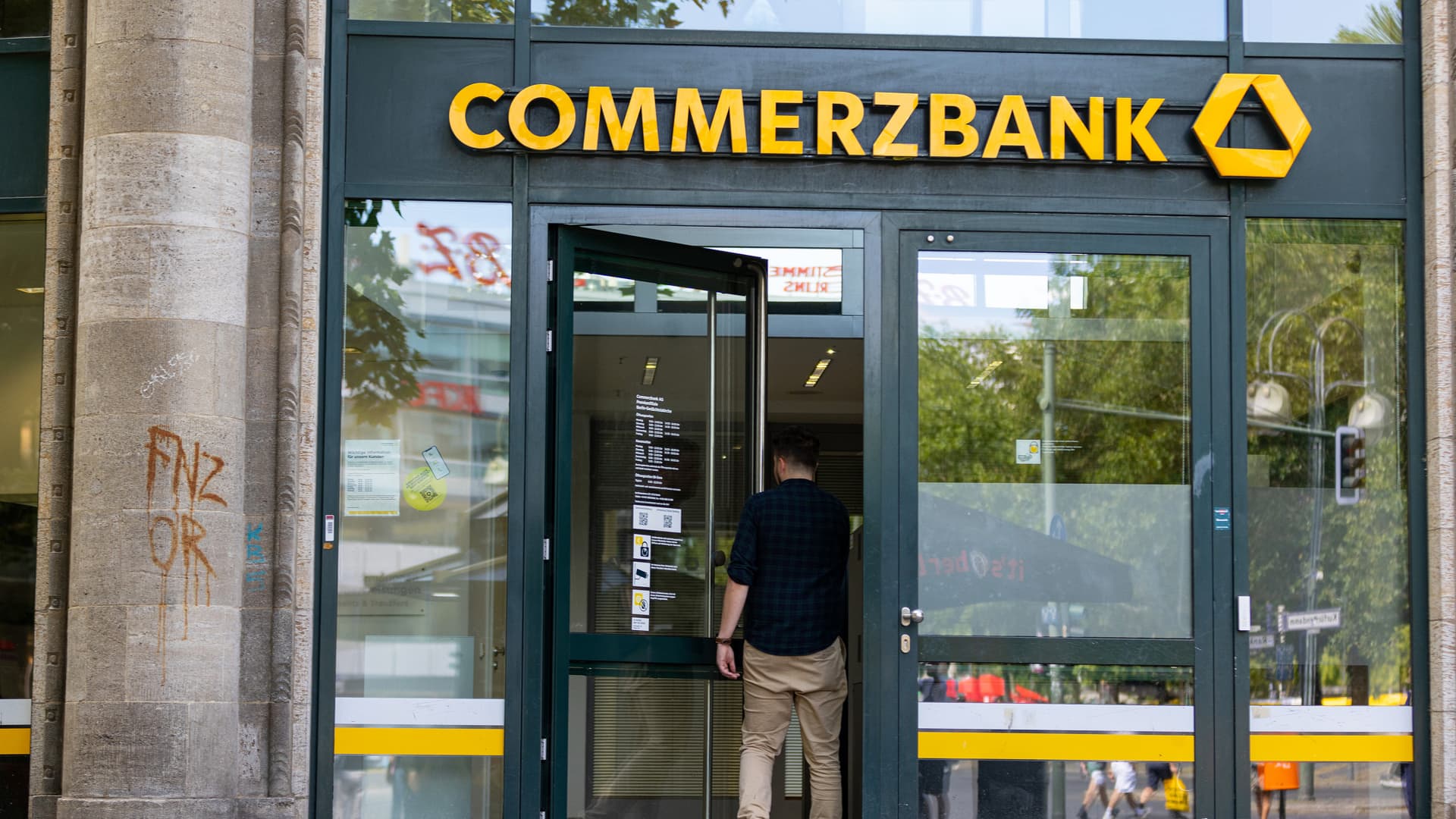 Commerzbank shares up after UniCredit buys stake from German government